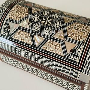 Handmade mosaic inlay jewelry box